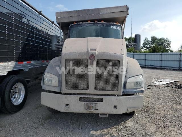 Photo 7 of 2020 KENWORTH T880 DUMP TRUCK (VIN 1NKZX4EX9LJ404847)