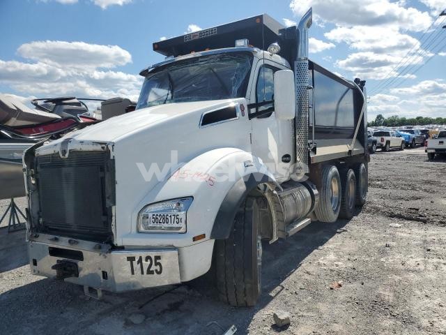 2020 KENWORTH T880 DUMP TRUCK (VIN 1NKZX4TX2LJ424988) main photo