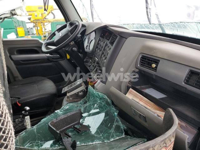 Photo 4 of 2020 KENWORTH T880 DUMP TRUCK (VIN 1NKZX4TX2LJ424988)