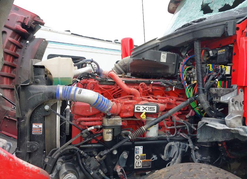 Photo 10 of 2025 Kenworth Construction T880 (VIN 1NKZX4TX8SJ120756)