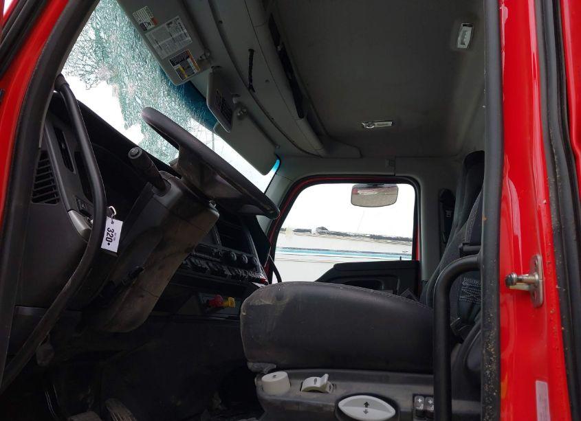 Photo 8 of 2025 Kenworth Construction T880 (VIN 1NKZX4TX8SJ120756)