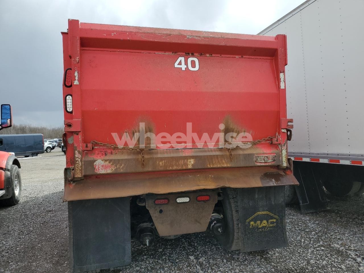 Photo 6 of 2021 KENWORTH T880 DUMP TRUCK (VIN 1NKZXPEXXMJ428660)
