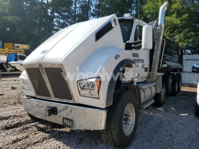 Photo 4 of 2021 KENWORTH T880 DUMP TRUCK (VIN 1NKZXPTX7MJ433558)