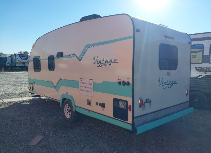 Photo 3 of 2016 Gulfstream Other N/A (VIN 1NL1DTH24G1032531)