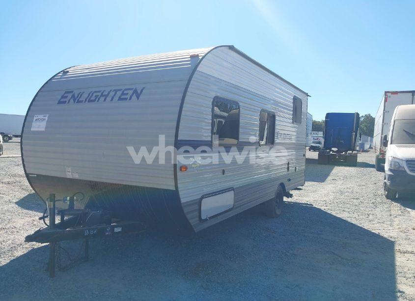 Photo 2 of 2021 Gulfstream Enlght18bh (VIN 1NL1G211XM1143051)