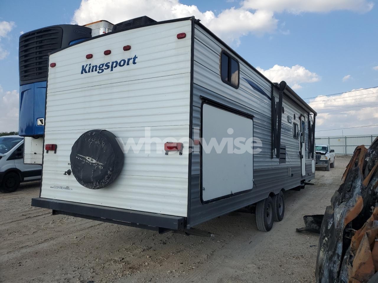 Photo 4 of 2018 GULF STREAM KINGSPORT (VIN 1NL1G3323J1129712)