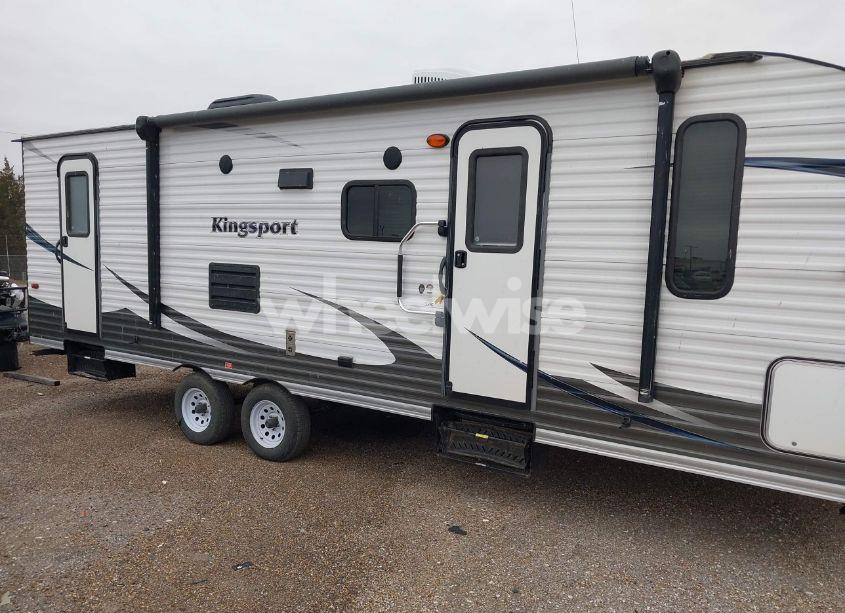 Photo 13 of 2017 Gulfstream Travel TRLR (VIN 1NL1GTM23H1125166)