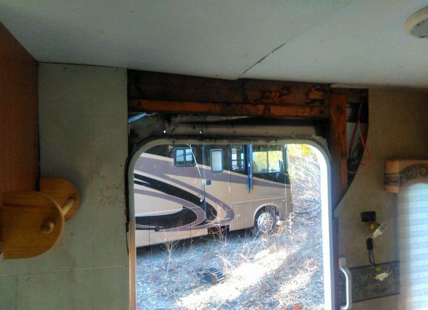 Photo 12 of 2011 Gulfstream Travel TRAILER (VIN 1NL1GTN2371087581)