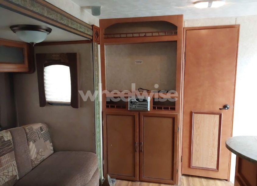 Photo 11 of 2013 Gulfstream Innsbruck (VIN 1NL1GTP27D1111163)