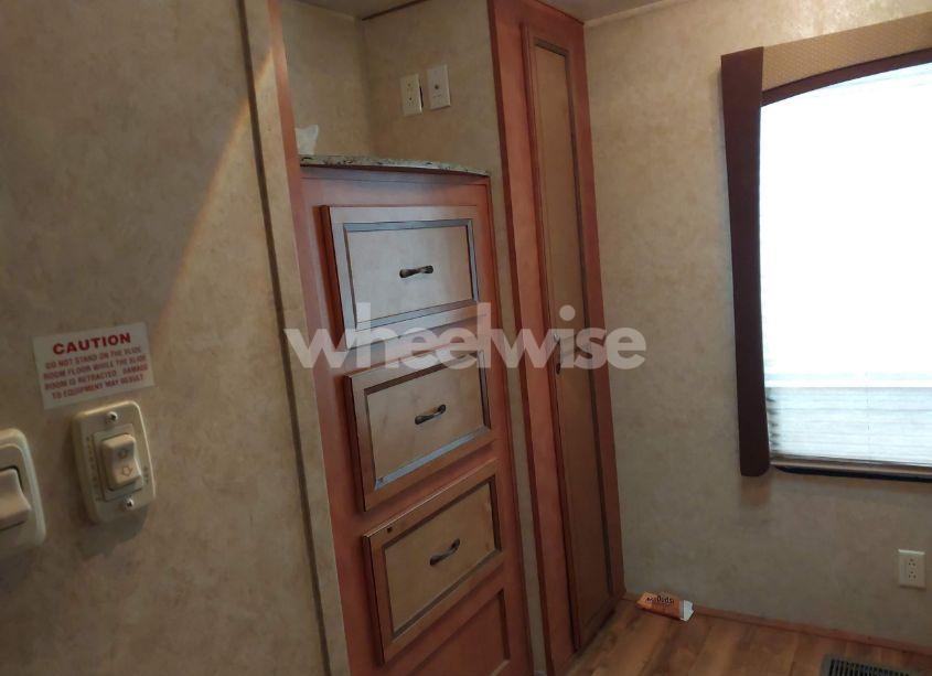 Photo 13 of 2013 Gulfstream Innsbruck (VIN 1NL1GTP27D1111163)