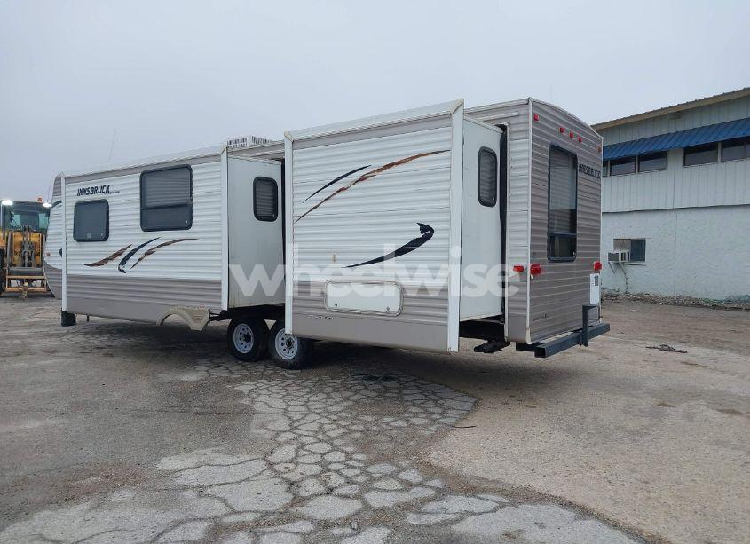 Photo 3 of 2013 Gulfstream Innsbruck (VIN 1NL1GTP27D1111163)