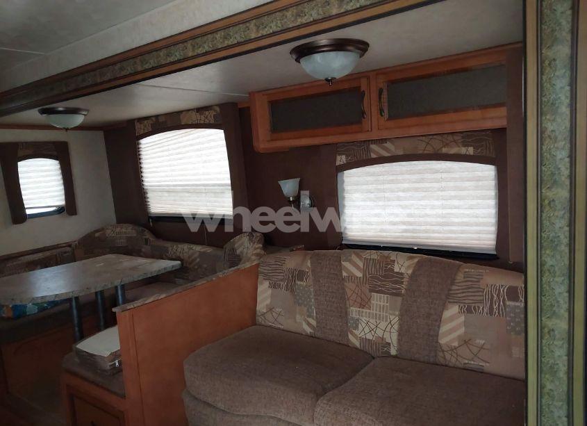 Photo 8 of 2013 Gulfstream Innsbruck (VIN 1NL1GTP27D1111163)