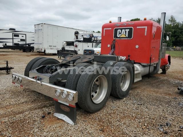 Photo 4 of 2000 PETERBILT 379 SEMI TRUCK (VIN 1NP5DB9X4YN468052)