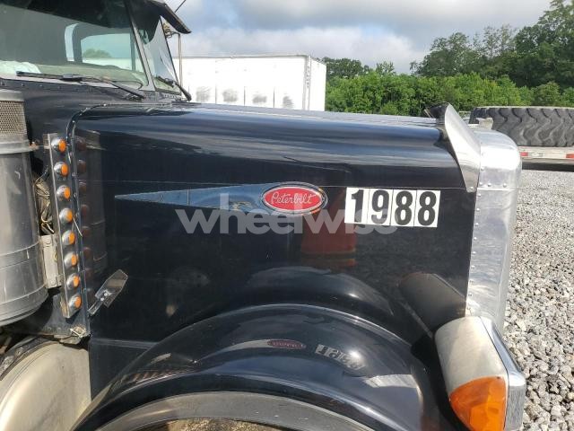 Photo 3 of 2001 PETERBILT 379 DUMP TRUCK (VIN 1NP5XBTX91N569240)