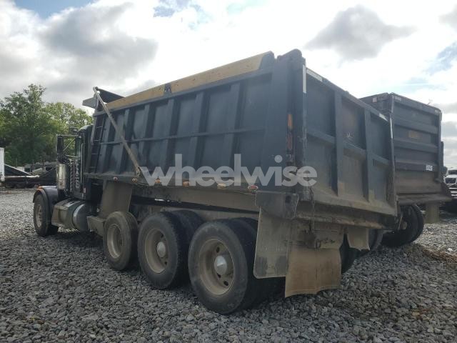 Photo 6 of 2001 PETERBILT 379 DUMP TRUCK (VIN 1NP5XBTX91N569240)