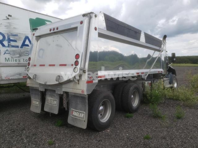 Photo 10 of 2022 PETERBILT 567 (VIN 1NPCLP0X2ND788475)