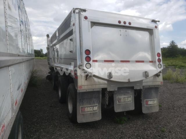 Photo 4 of 2022 PETERBILT 567 (VIN 1NPCLP0X2ND788475)