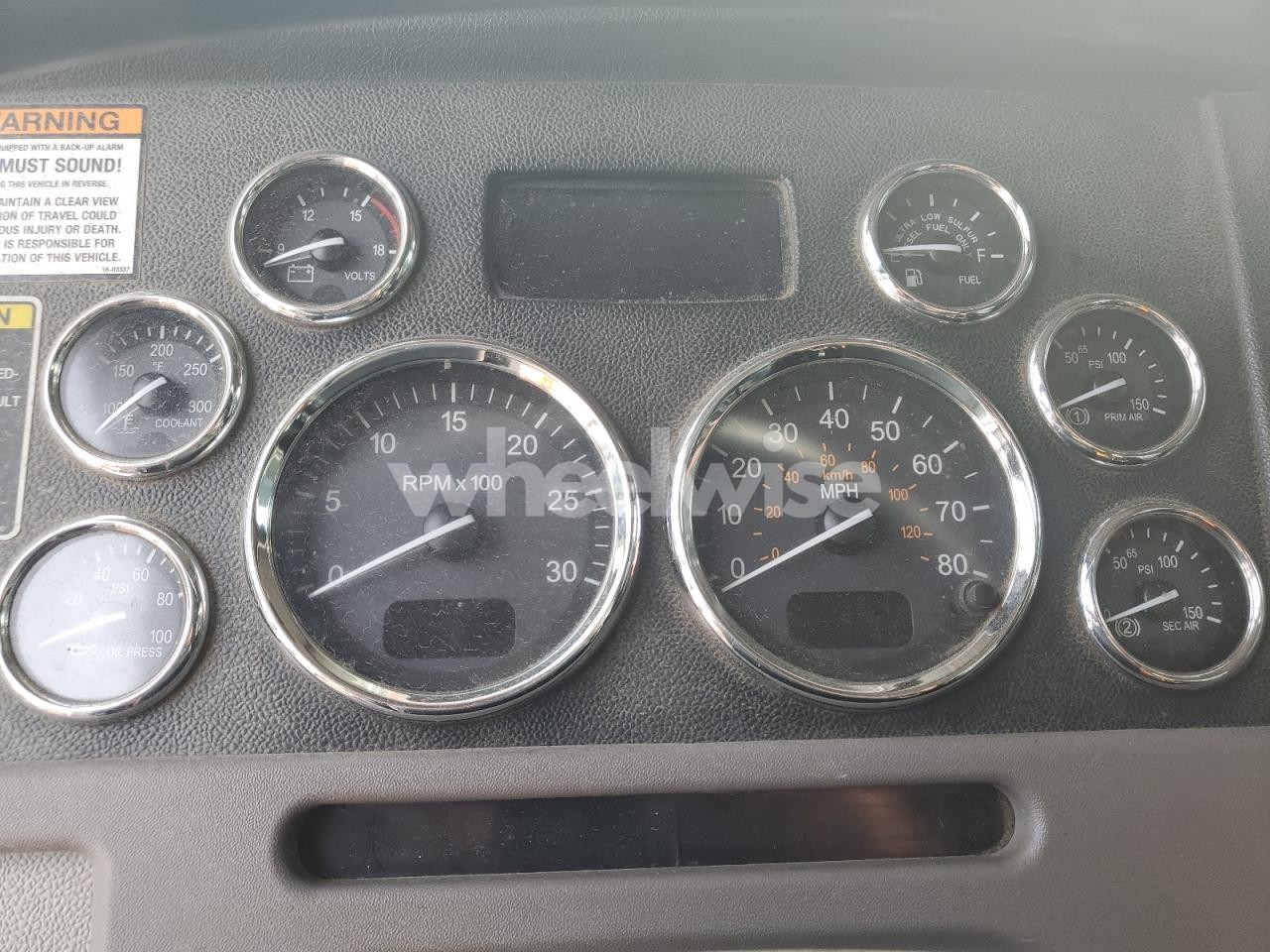 Photo 8 of 2014 PETERBILT 365 DUMP TRUCK N/A (VIN 1NPSXPEX5ED229415)