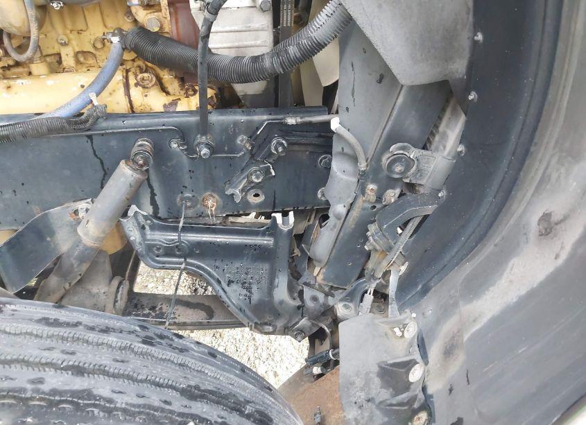 Photo 12 of 2016 Peterbilt Other N/A (VIN 1NPXGGGG40D341313)