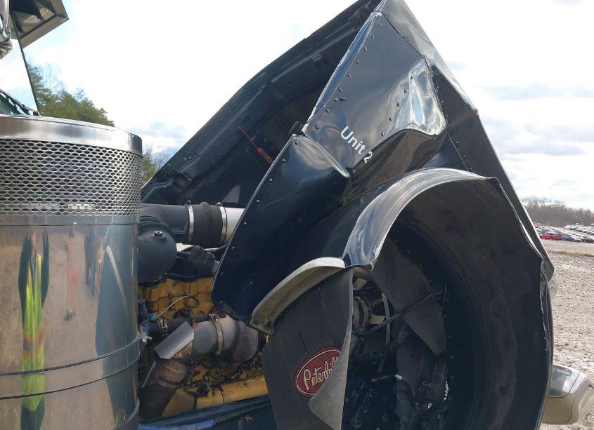 Photo 13 of 2016 Peterbilt Other N/A (VIN 1NPXGGGG40D341313)