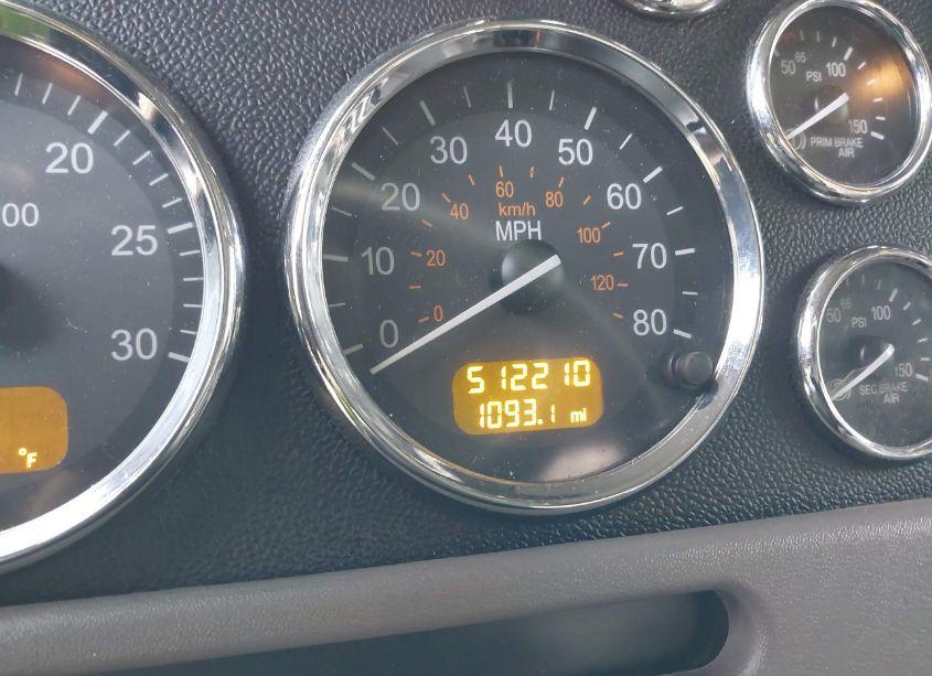 Photo 6 of 2016 Peterbilt Other N/A (VIN 1NPXGGGG40D341313)