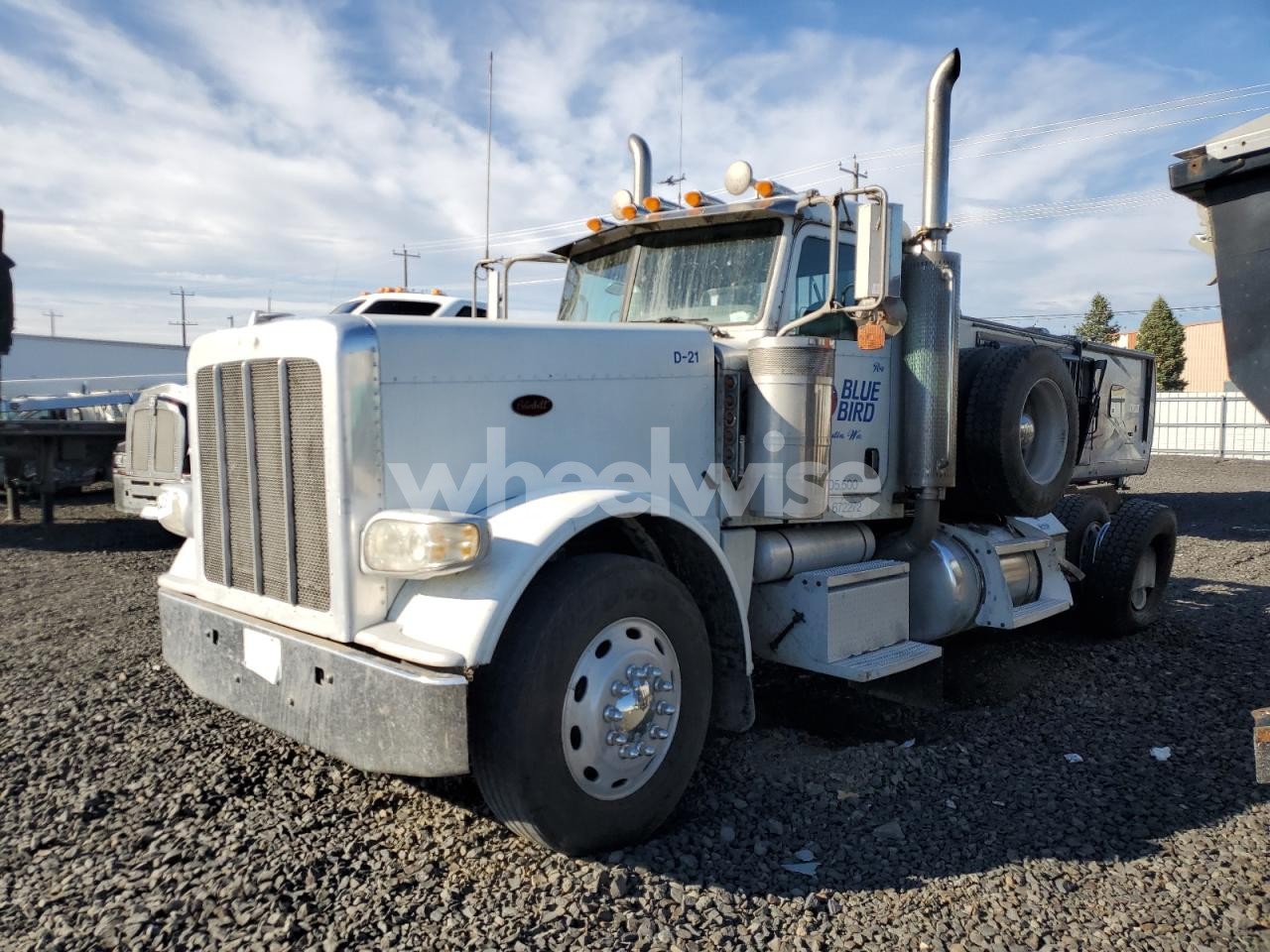 Photo 2 of 2008 PETERBILT 389 SEMI TRUCK (VIN 1NPXGGGG50D766927)