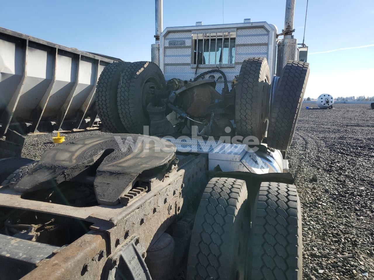 Photo 6 of 2008 PETERBILT 389 SEMI TRUCK (VIN 1NPXGGGG50D766927)