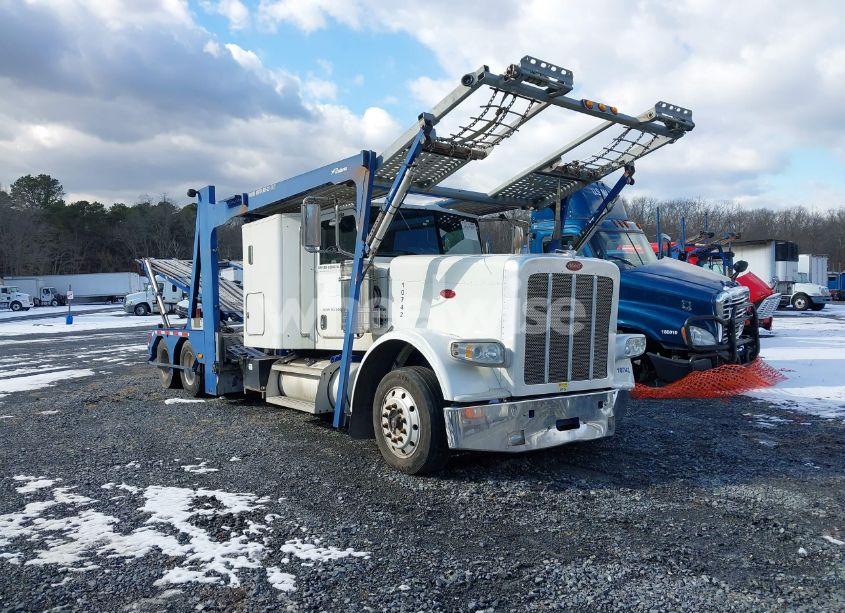 2016 Peterbilt 389 N/A (VIN 1NPXLP9XXGD323255) main photo