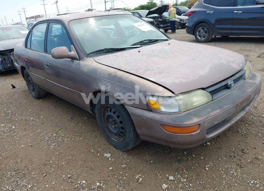 1993 Toyota Corolla LE (VIN 1NXAE00E9PZ098168) main photo