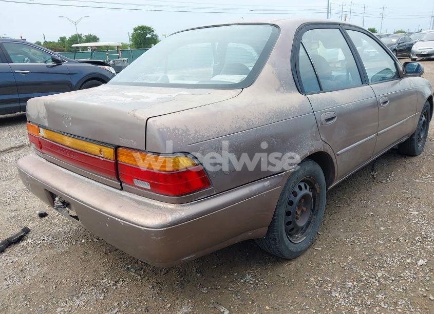 Photo 4 of 1993 Toyota Corolla LE (VIN 1NXAE00E9PZ098168)