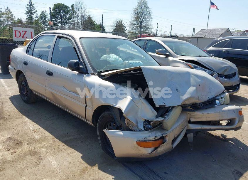 1995 Toyota Corolla (VIN 1NXAE04B2SZ259341) main photo