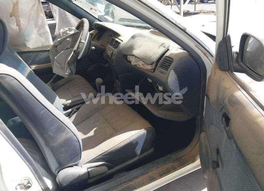 Photo 5 of 1995 Toyota Corolla (VIN 1NXAE04B9SZ336898)