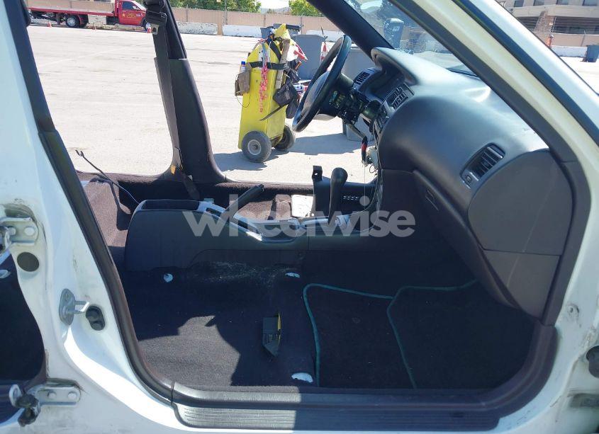 Photo 5 of 1993 Toyota Corolla (VIN 1NXAE04E8PZ013329)