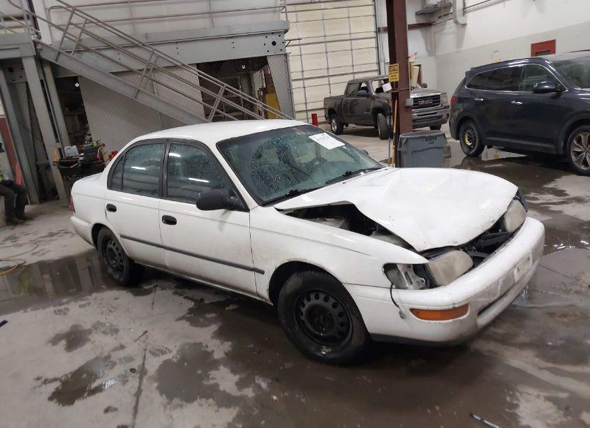 1995 Toyota Corolla LE/DX (VIN 1NXAE09B0SZ331954) main photo