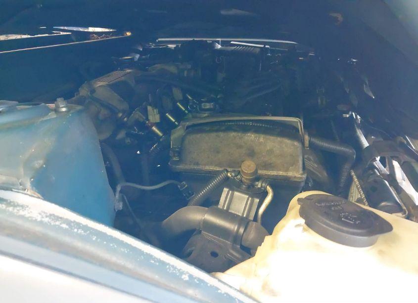 Photo 10 of 1995 Toyota Corolla LE/DX (VIN 1NXAE09B5SZ237276)