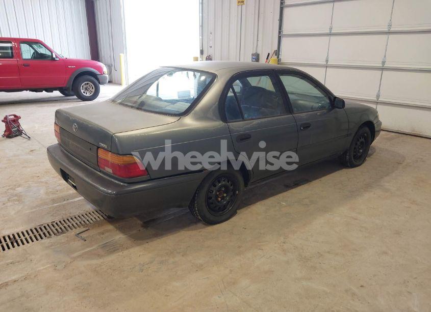 Photo 4 of 1994 Toyota Corolla LE/DX (VIN 1NXAE09B8RZ130202)