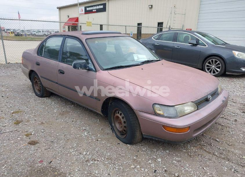 1993 Toyota Corolla LE/DX (VIN 1NXAE09EXPZ061374) main photo