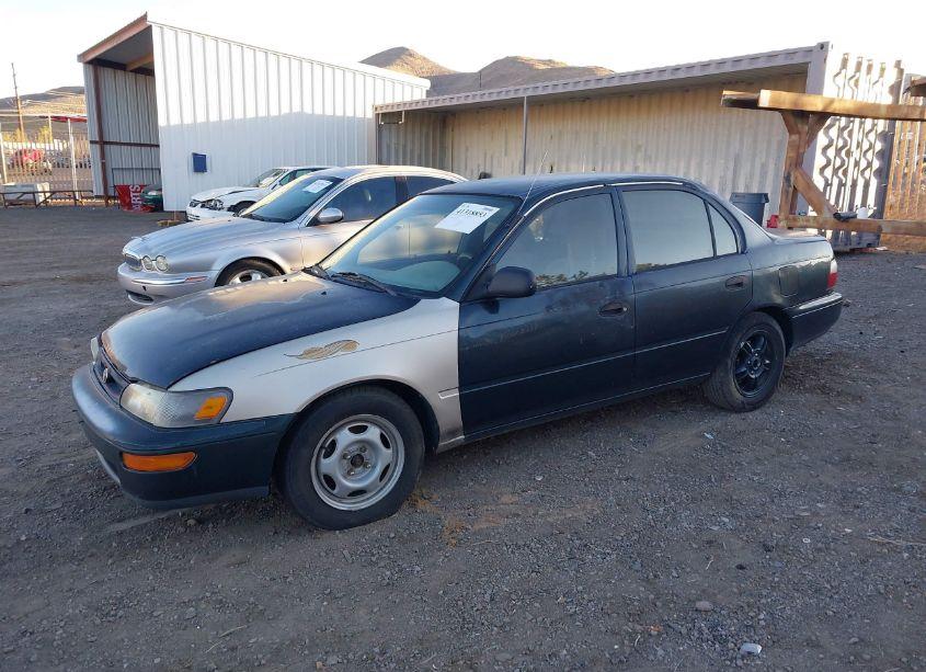 Photo 2 of 1997 Toyota Corolla CE (VIN 1NXBA02E0VZ572714)