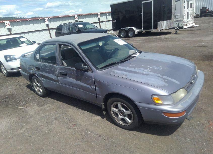 1997 Toyota Corolla CE (VIN 1NXBA02E3VZ607259) main photo