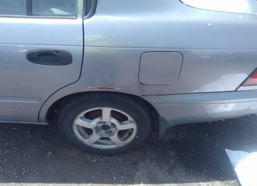 Photo 6 of 1997 Toyota Corolla CE (VIN 1NXBA02E3VZ607259)