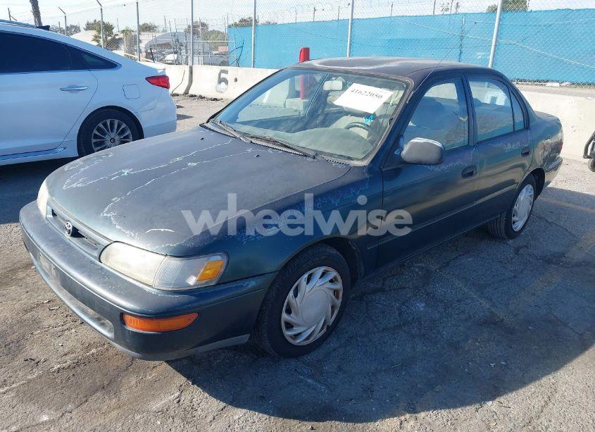 Photo 2 of 1997 Toyota Corolla CE (VIN 1NXBA02E5VZ595972)