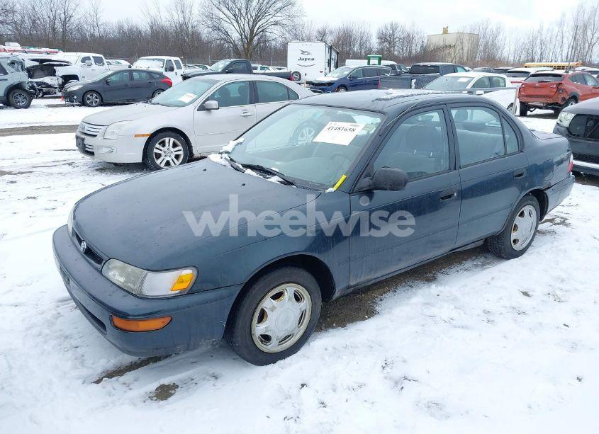 Photo 2 of 1996 Toyota Corolla (VIN 1NXBA02E7TZ381935)