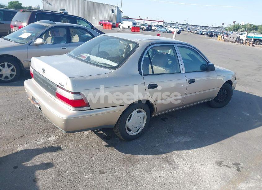 Photo 4 of 1996 Toyota Corolla (VIN 1NXBA02EXTZ465988)