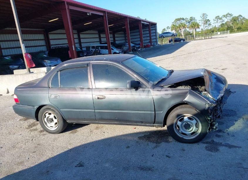 Photo 13 of 1997 Toyota Corolla CE (VIN 1NXBA02EXVZ634474)