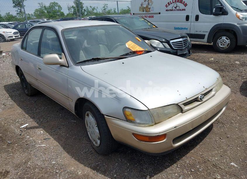 1996 Toyota Corolla DX (VIN 1NXBB02E1TZ459185) main photo