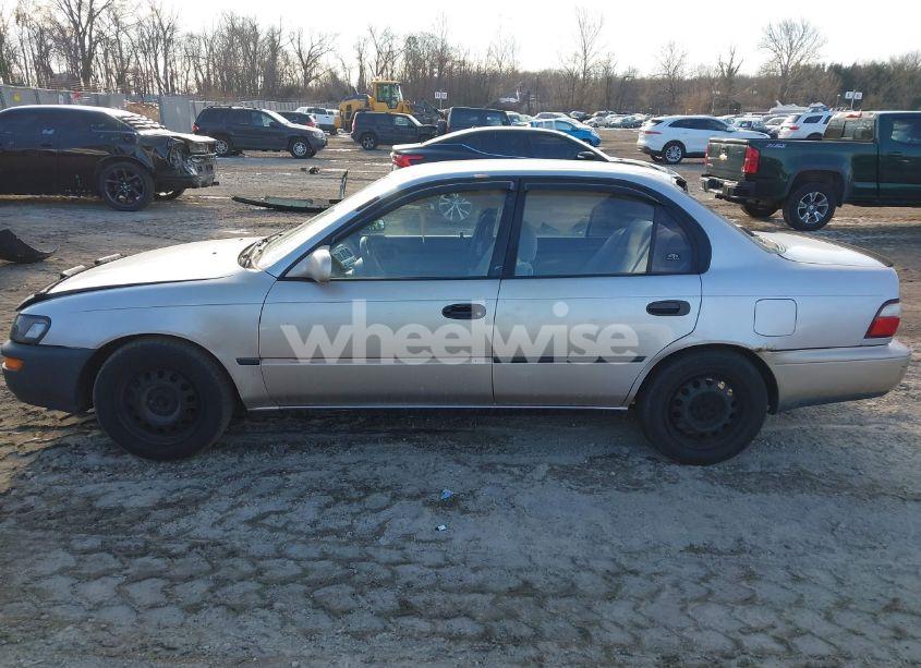 Photo 14 of 1996 Toyota Corolla DX (VIN 1NXBB02E2TZ361928)