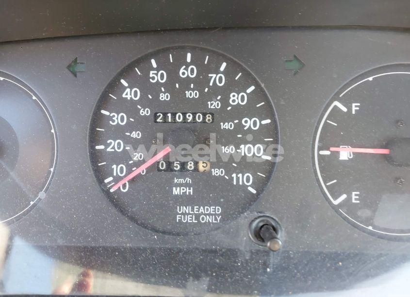 Photo 7 of 1996 Toyota Corolla DX (VIN 1NXBB02E2TZ361928)