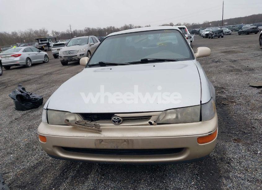 Photo 12 of 1996 Toyota Corolla DX (VIN 1NXBB02E2TZ435364)