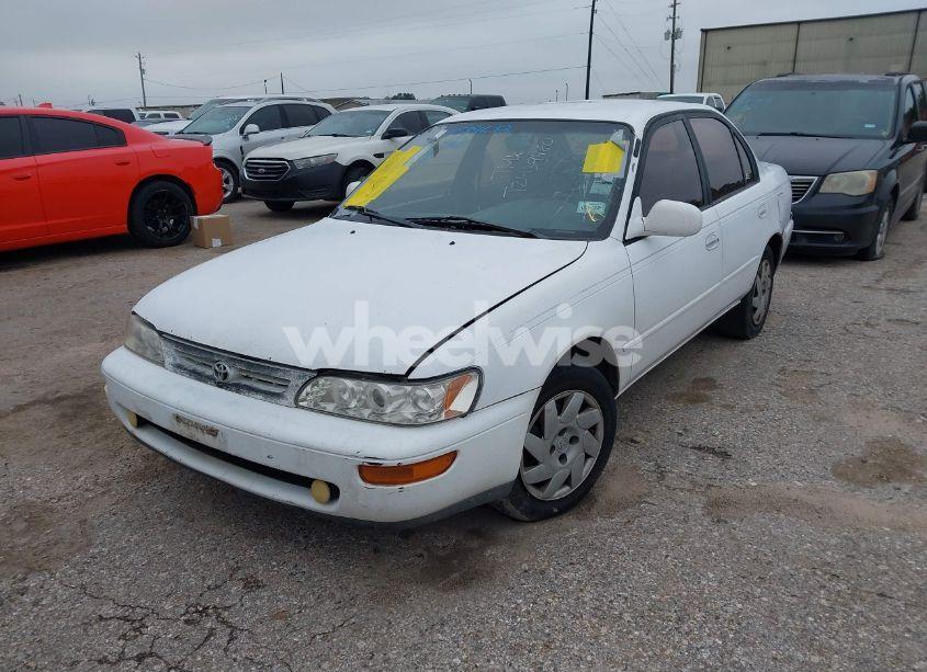 Photo 2 of 1996 Toyota Corolla DX (VIN 1NXBB02E2TZ439480)