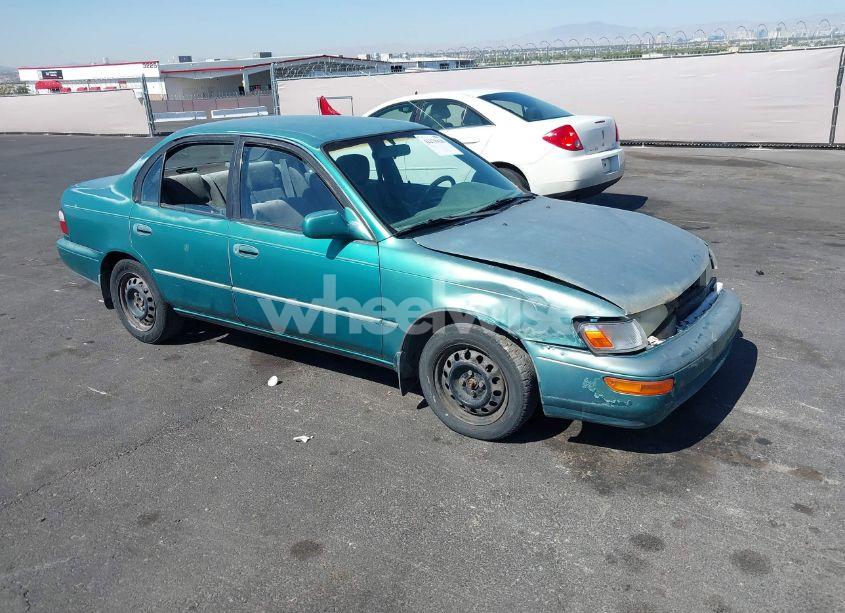 1997 Toyota Corolla DX (VIN 1NXBB02E4VZ506809) main photo